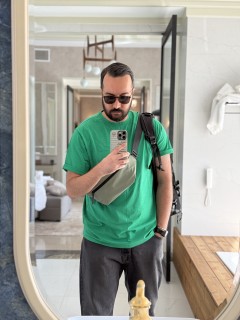 اشکان اکملی