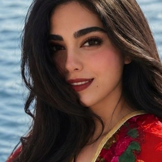 افرا پیروزمند