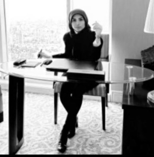 مینا کیان آرا