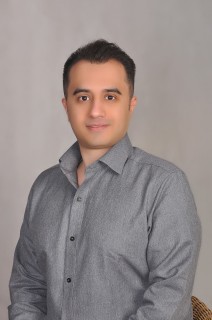 کوروش کهزاد