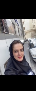 زهرا زارع