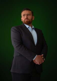 امیر شیری