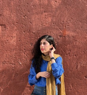 زری منصف