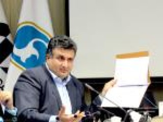 پوریا نجم آبادی