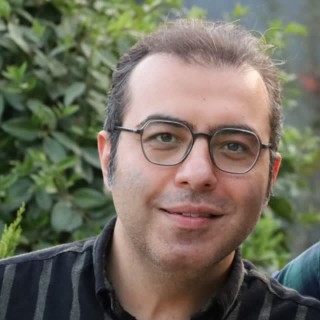 ایمان یغمائیان