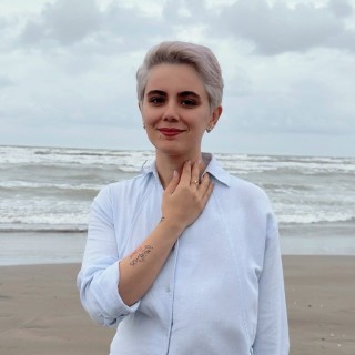 رها واعظی