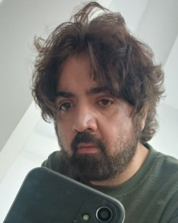 هومن رحیمی فرد