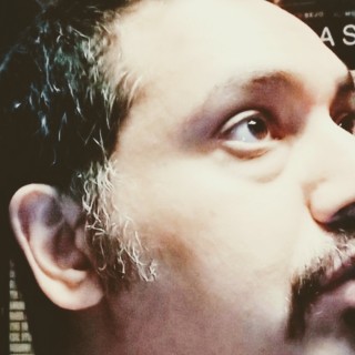 محسن گلرنگ