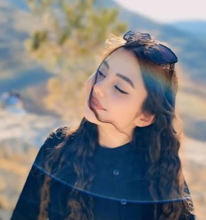 نسترن اصغری