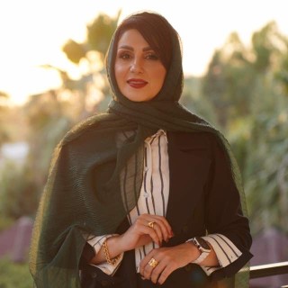 مهلا اعتمادى