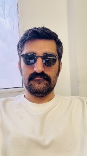 علی مقدم